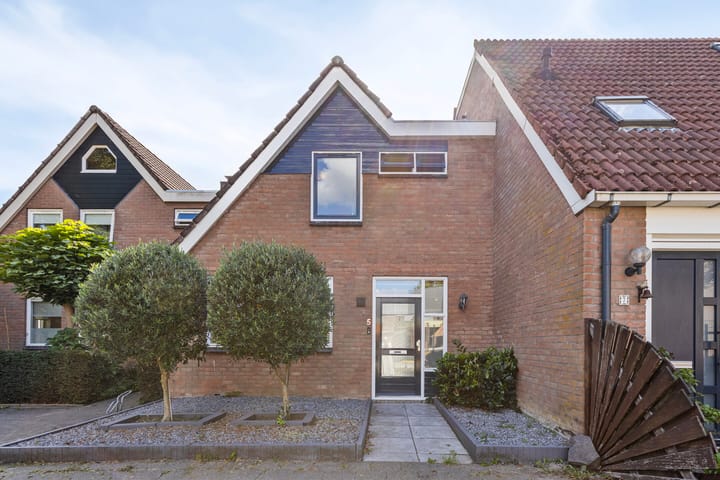 Photo of property Weegpad 5, Oud-Beijerland