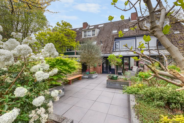Photo of property Weegschaal 59, Dordrecht