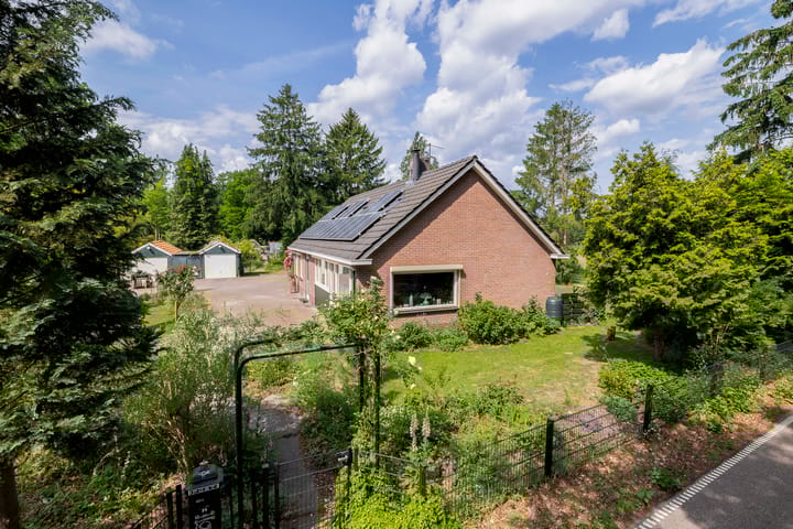 Photo of property Weenderstraat 79, Vlagtwedde
