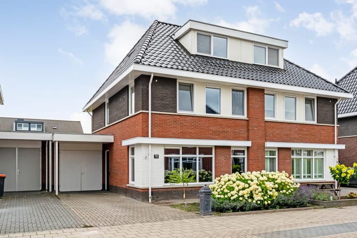 Weenerwerf 11 in Dedemsvaart
