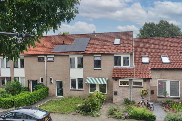 Weerselosestraat 106 in Borne