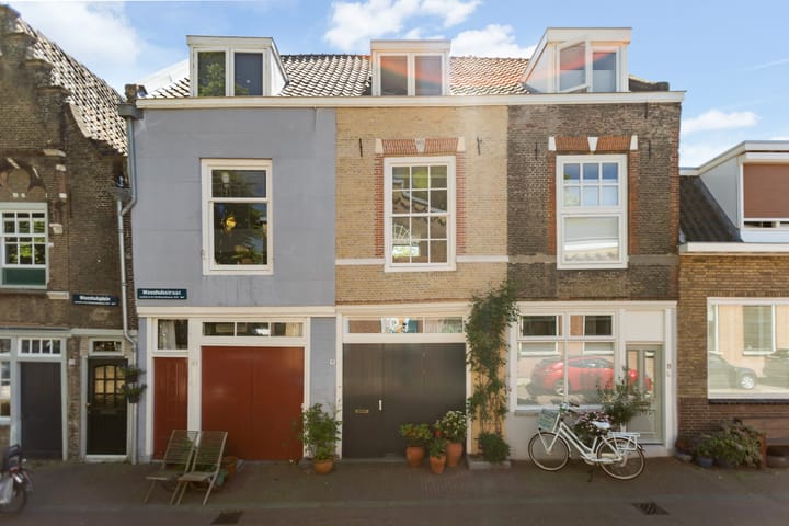 Weeshuisstraat 15 in Dordrecht