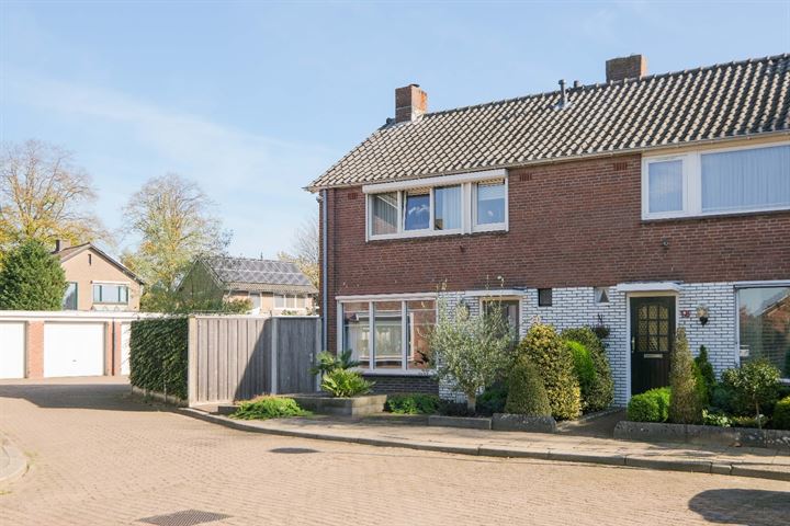 Wegastraat 20 in Hengelo