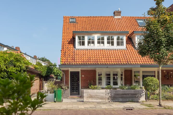 Wegastraat 3 dans Hilversum photo