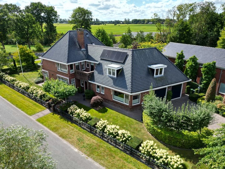 Wegastraat 8 in Zuidhorn Foto