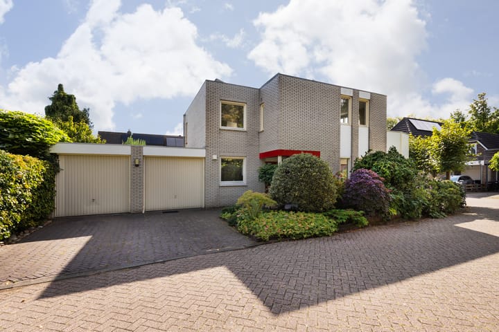 Wegedoornweg 1 in Haarlem