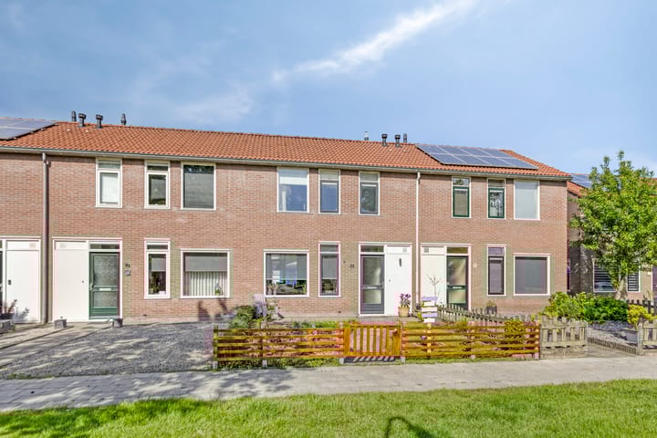 Weidemaad 23 in Oosterwolde
