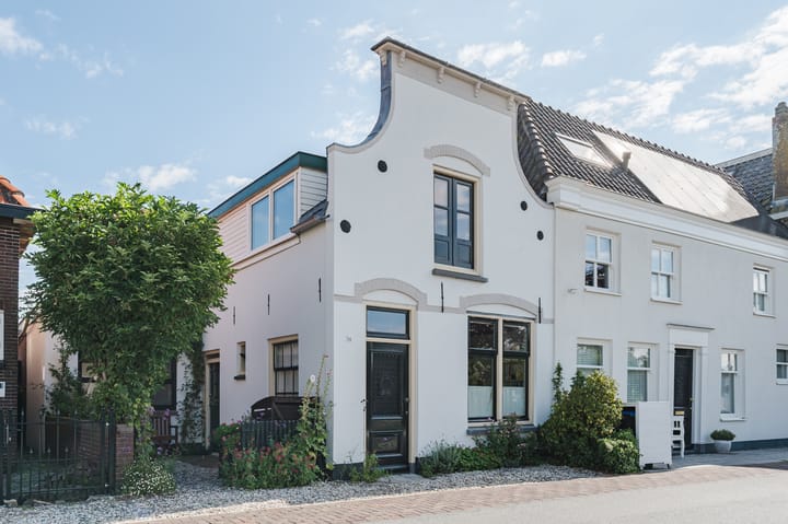 Weijpoort 76 in Nieuwerbrug aan den Rijn