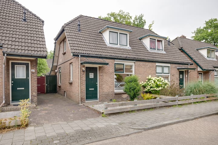 Weimarstraat 8 in Apeldoorn