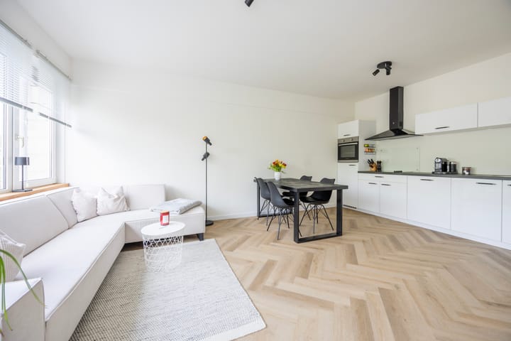 Weldam 72A in Haarlem