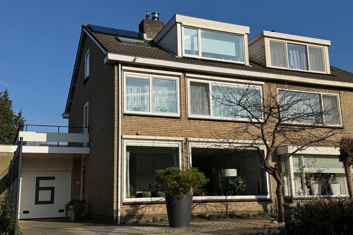 Welschapstraat 6 in Badhoevedorp