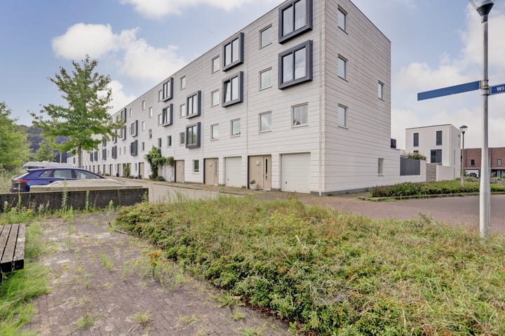 Wemeldingestraat 44 in Tilburg photo
