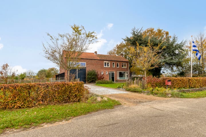 Westdijk 6 in Heinkenszand foto