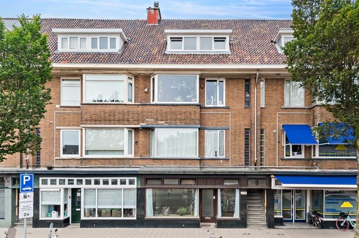 Westduinweg 22 in 's-Gravenhage