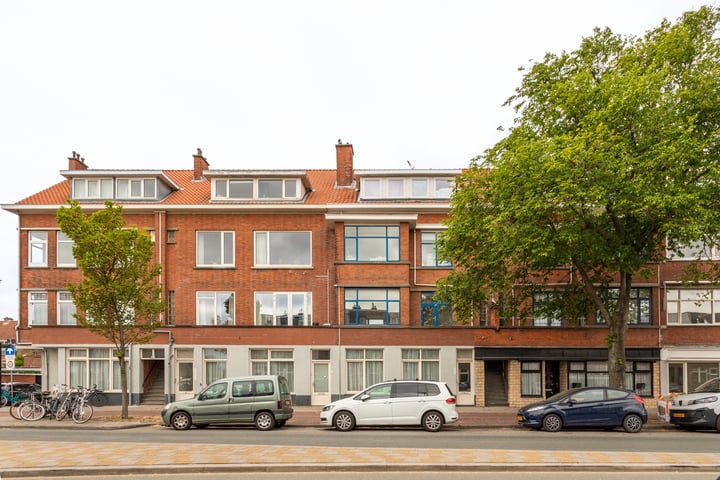 Westduinweg 66A in 's-Gravenhage