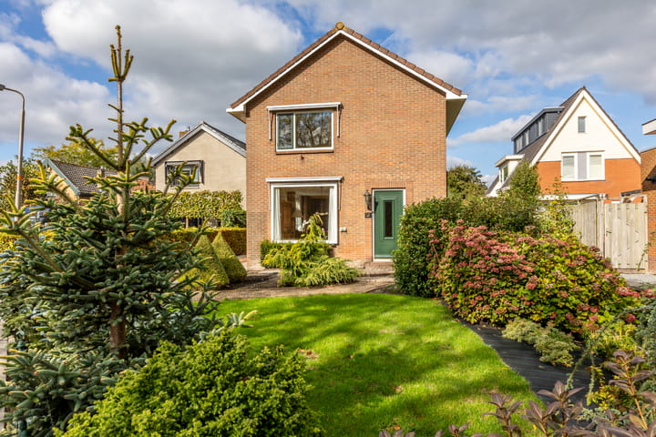 Photo of property Westeinde 137, Moordrecht