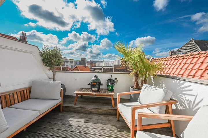 Photo of property Westeinde 34A, 's-Gravenhage