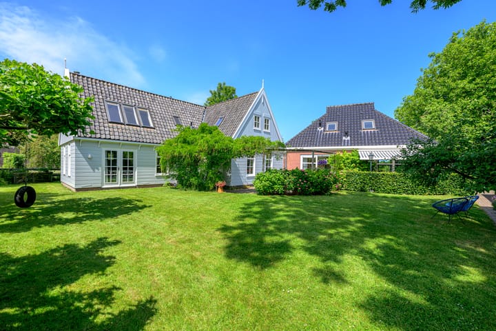 Westeinde 7 in Opperdoes