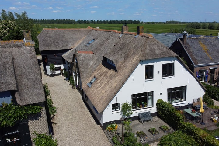 Westeinde 8 in Wijngaarden foto