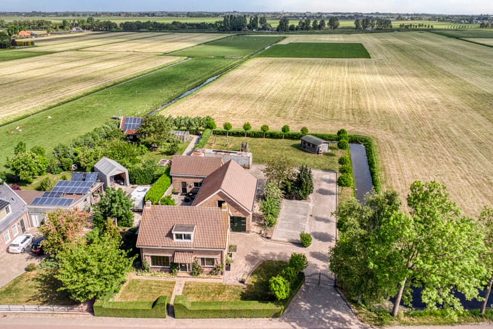 Westeinderweg 26 in Wognum foto