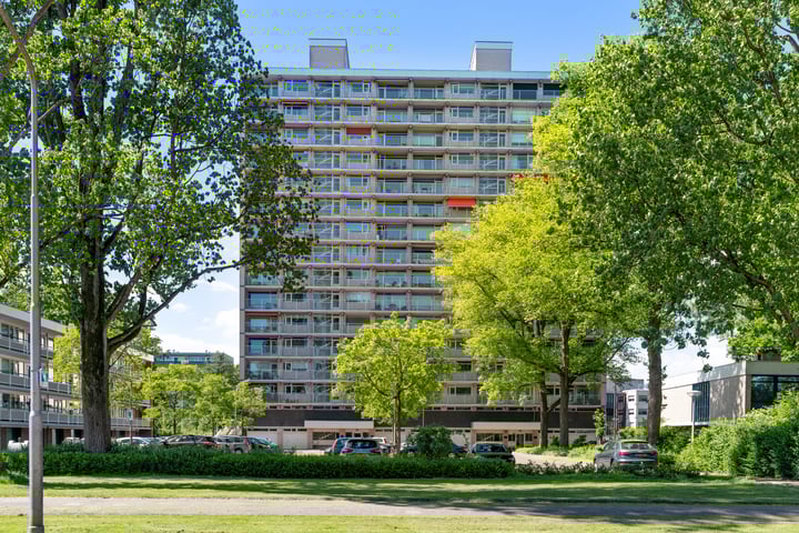 Westelijk Halfrond 409 in Amstelveen