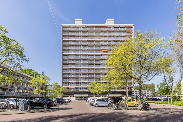 Westelijk Halfrond 439 in Amstelveen