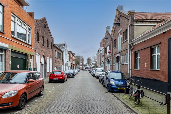 Westfrankelandsestraat 20A in Schiedam