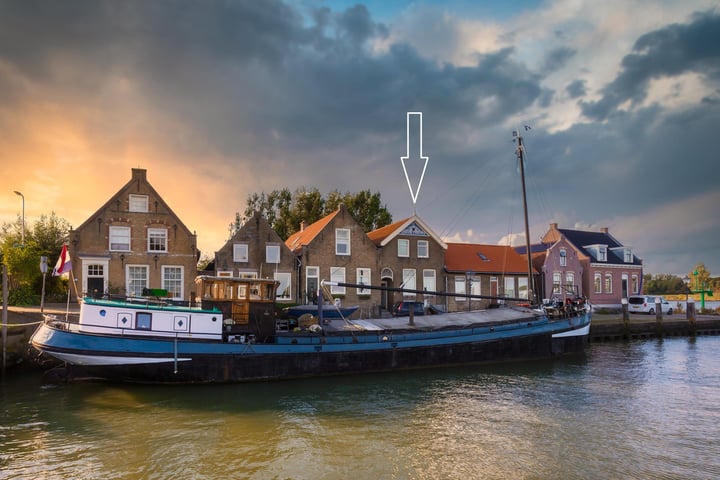 Westhavenzijde 8 in Puttershoek