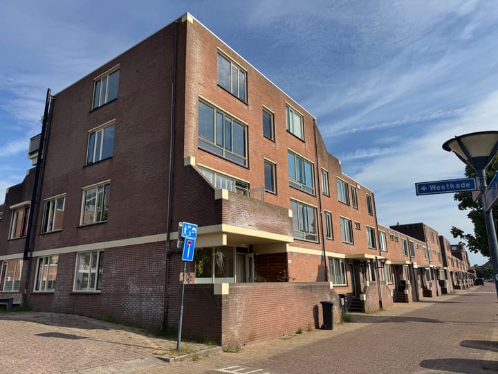 Westkade 11 in Huizen foto