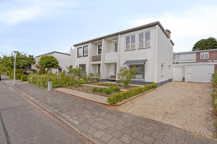 Westrand 15 in Maastricht foto