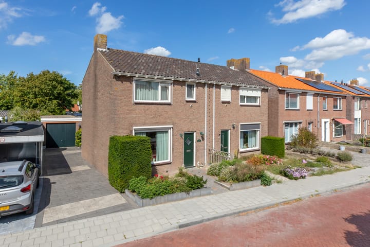 Weststraat 32 in Koudekerke