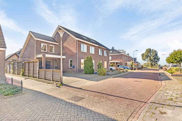 Weth. Visscherstraat 20 in Wanneperveen