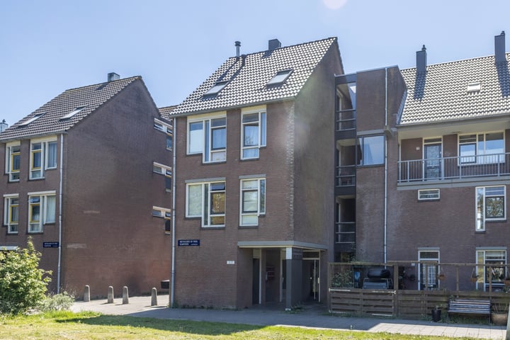 Wethouder De Vriesplantsoen 15 in Amsterdam