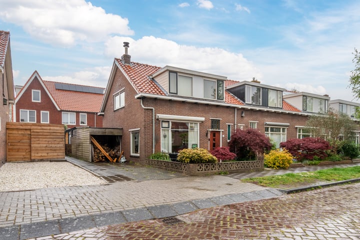 Wethouder Dijkshoornlaan 16 in Maasland