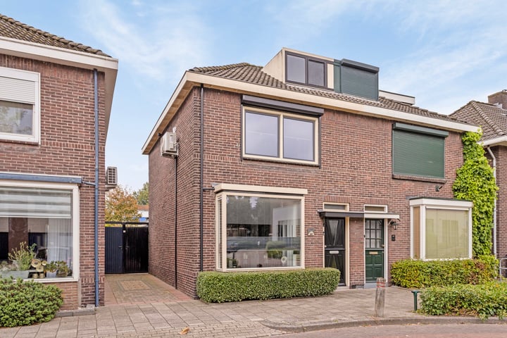 Wethouder Elhorststraat 44 in Enschede