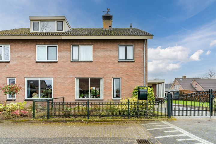 Photo of property Wethouder H.J.J. Vlaskamplaan 12, Olst
