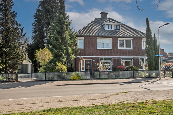 Wethouder Nijhuisstraat 15 in Enschede