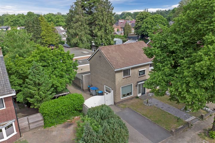 Wethouder Nijhuisstraat 52 in Enschede foto