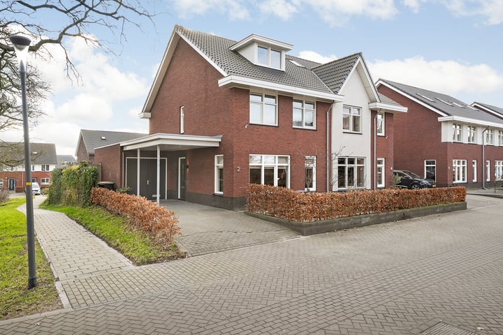 Photo of property Wethouder Slootstraat 2, Tuk