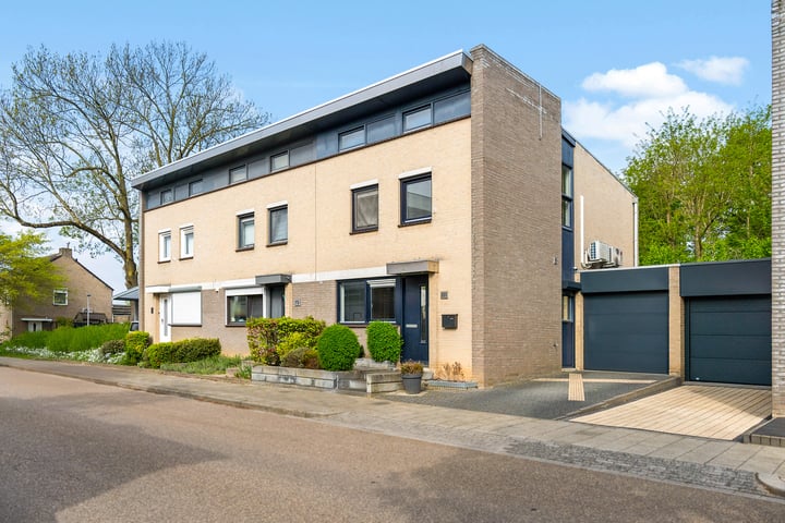 Weustenraedtstraat 81 in Hoensbroek Foto