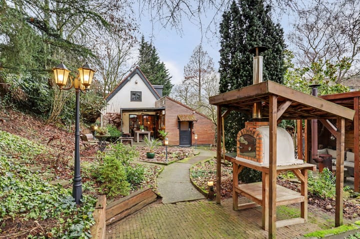 Wieldrechtse Zeedijk 35 in Dordrecht