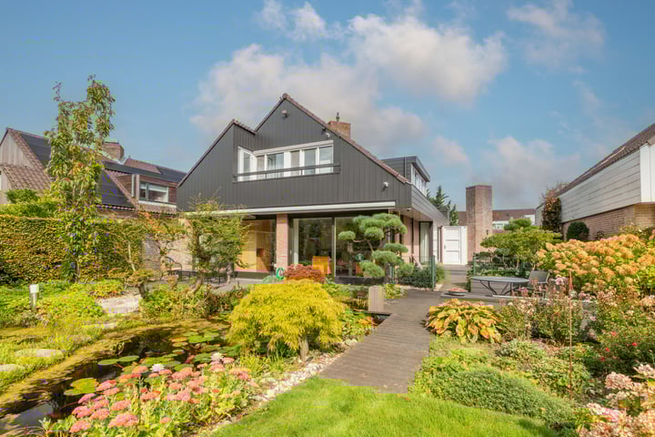 Wielewaal 28 in Castricum