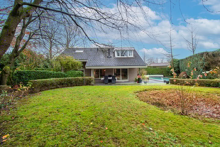 Wielingen 38 in Tilburg photo