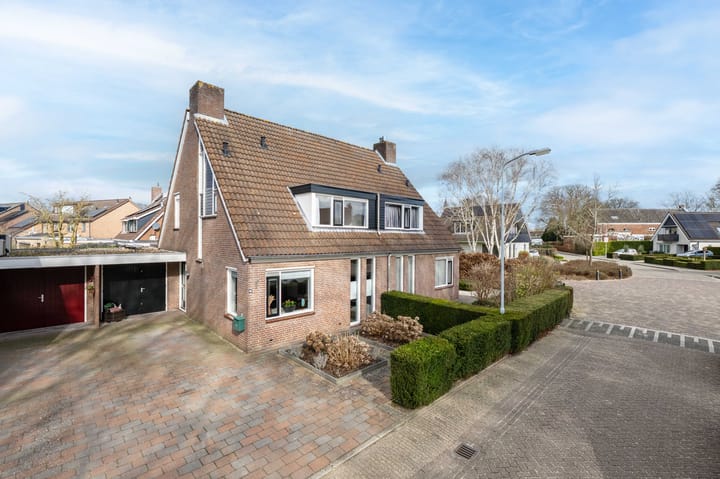 Photo of property Wijenburghlaan 16, Tiel