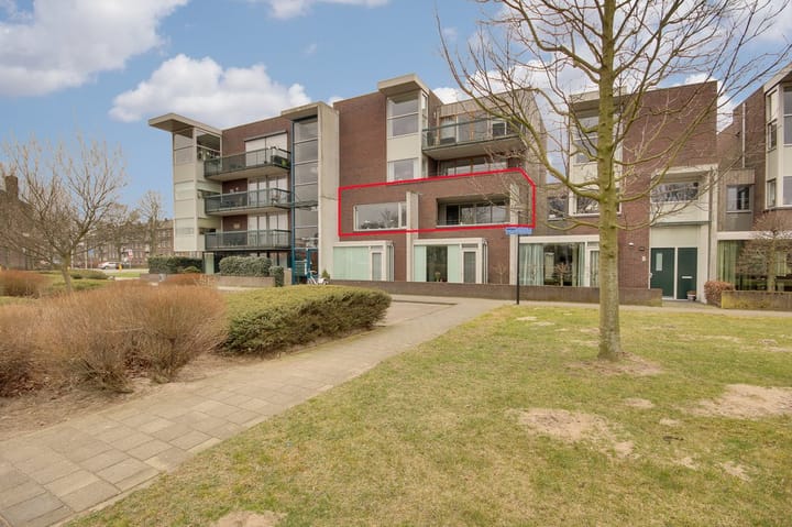 Wijk aan Duinerweg 70 in Beverwijk