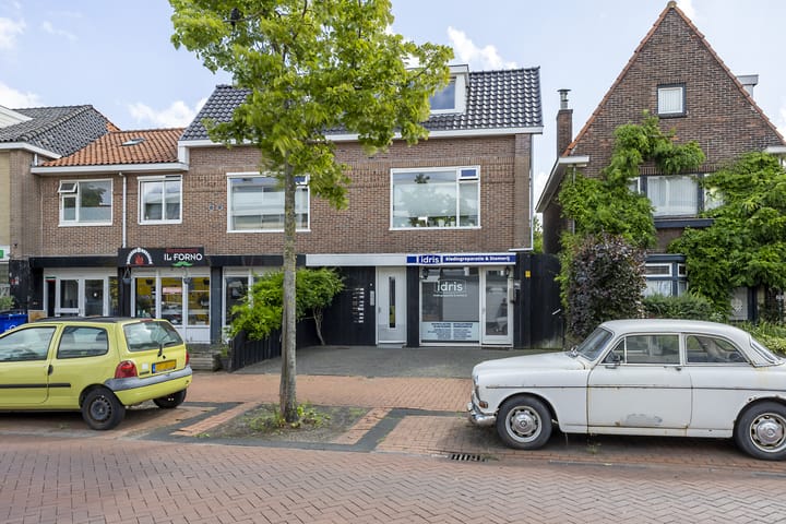 Wijkerstraatweg 178D in Velsen-Noord