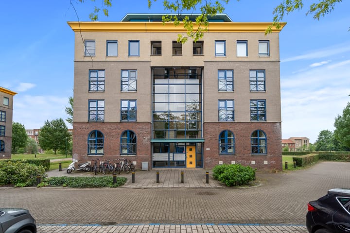 Wijnbouw 26 in Houten