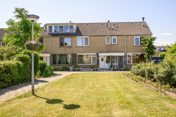 Wijngaard 188 in Lelystad