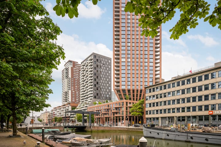 Wijnhaven 65A-32 in Rotterdam photo