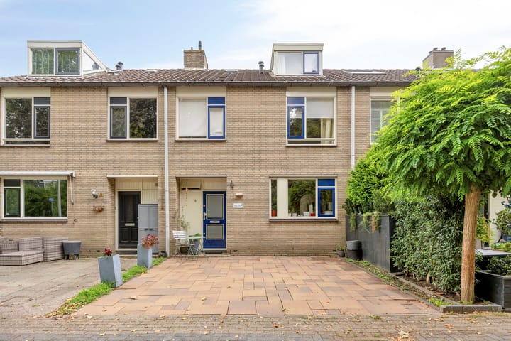 Photo of property Wijnkoopsbaai 6, Capelle aan den IJssel